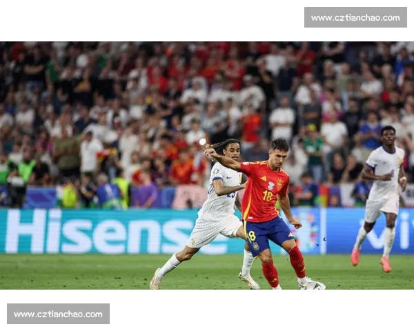 今晚足球赛战况全解析，比分悬念瞬间揭晓引发球迷热议